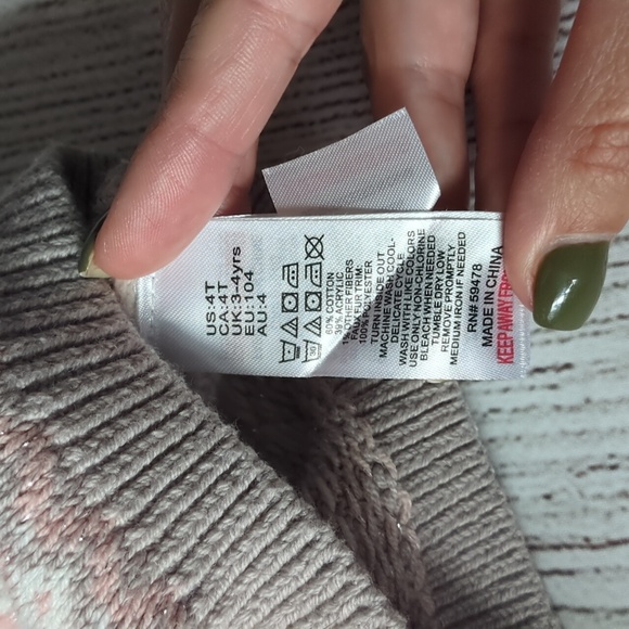 Little girls outfit - Picture 9 of 9